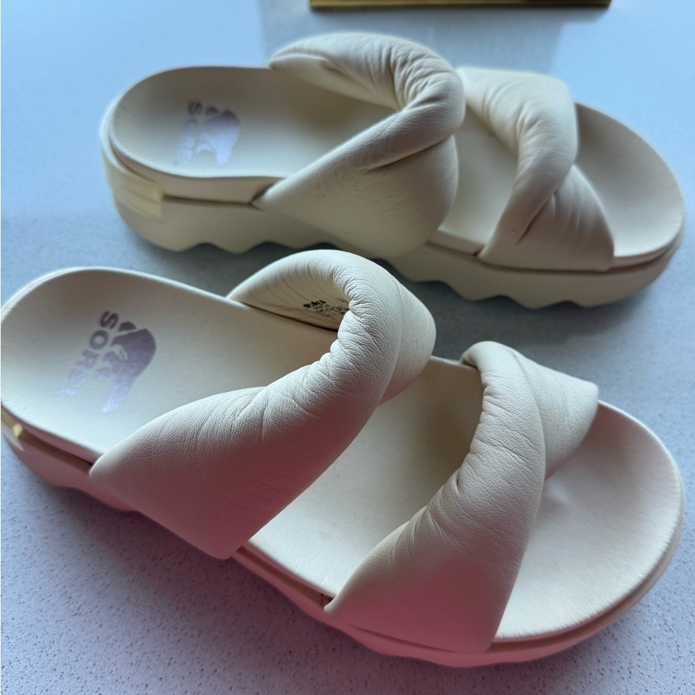 Sorel Women's Elegant Cream Sandals